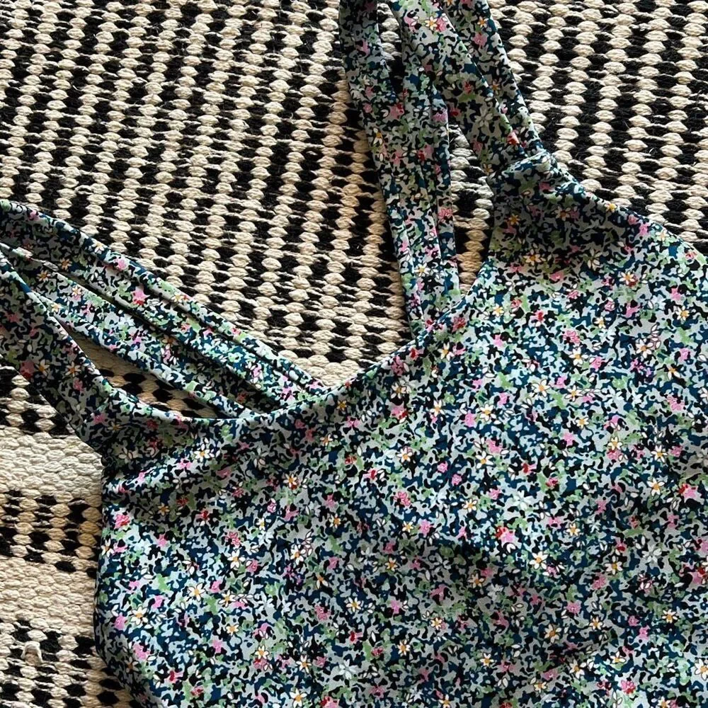 SAGE Collective Size XS Blue & Green Floral Print Sports Bra